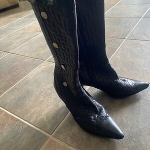 Elegant Black Women's Boots